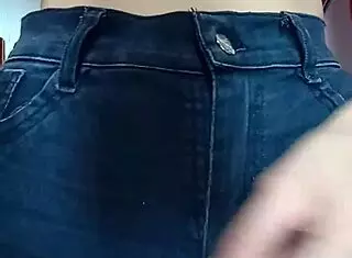 用皮带猛抽骚逼好狠刺痛超刺激