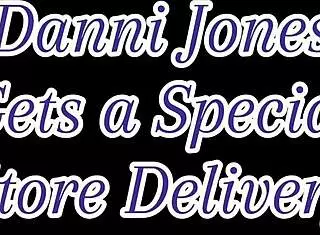 Mature milf Danni Jones banged hard in store delivery