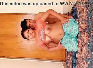 i fucked my hot desi maid in steamy couple action