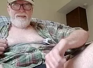 Thomas Odea Takes Monster Cock In Gay Porn!