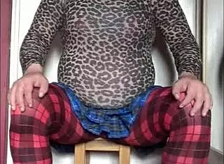 Crossdresser Deepthroats a Dildo Dick