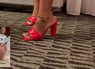 Ebony gives footjob joi with dry soles