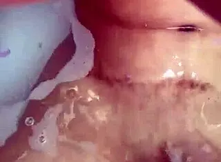 Cincuentona cubana enjoys relaxing moments in her caribbean home