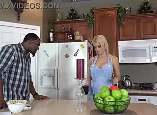 i lick and suck thick black cock in group lesbian scene