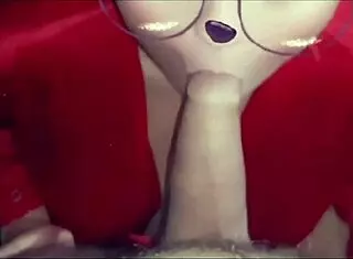 The beauty gently sucks her friend's cock in a casual blowjob session