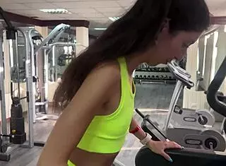 Trainer Offers New Exercises And Fucks Katty Right In The Gym!