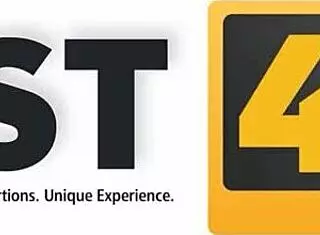 Fist4K瘦金发妹按摩后拳爆骚逼