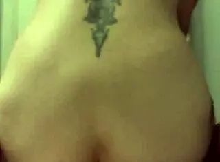 Mature Milf Explores Her New Dildo Intimately