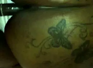 Gucci Asswell大屁股狗爬式？