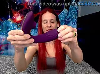 tracy reviews her dog toy