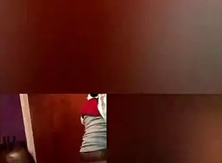 Fuck myself with toys in the pool close up – want to join?