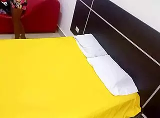 iniciamos porno casero pijamada con hermanastra morena luego me monto para calentarla zorra pide sexo real interracial