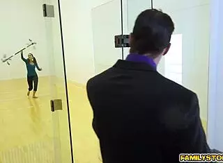 Jade Nile casually sucks off her sneaky step dad while he's around