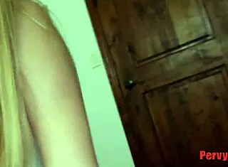 No more therapist for my horny stepdaughter Riley Star!