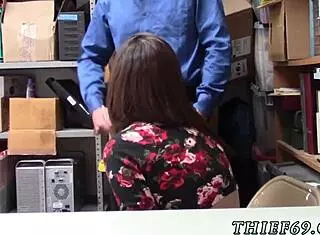 Redhead cop suspect denied the theft charge from the officer 😏