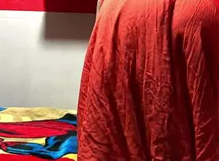 Guess the color of my thong while I shake my ass