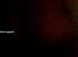 north indian aunty shows off her big boobs and gets naughty 😏