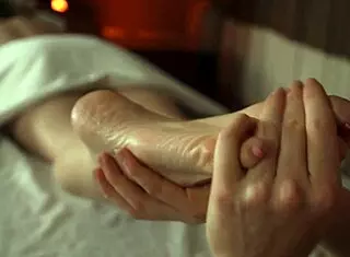 Jill Kassidy and Talulah Mae Scissor to Orgasm