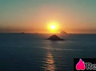 I, a beautiful latina, deepthroat and ride a monster cock for cumshot