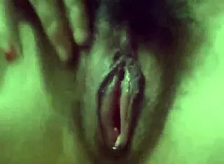 Girl masturbates with toys!