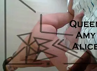 Emo Girl Fingers Herself In Boots!