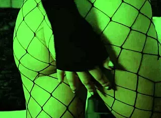 i’m in your bed, tokyolein, giving hot latina pleasure with intense ass play.