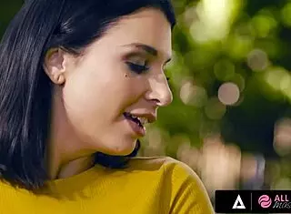 ivy lebelle and silvia saige are fucking each other at the massage place 😍