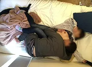 I woke up and had sex with my girlfriend lazily 😏