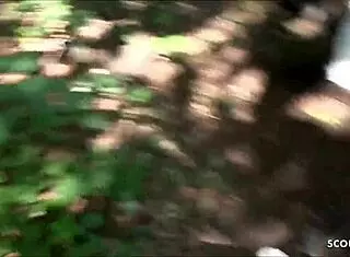 Mmf Dreier Direkt Im Berliner Tiergarten Von Teen 18+ Jenny German Threesome