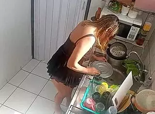 Sarah Rosa vlogs about being an actress and woman