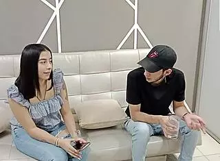 Stepsister Performs Deep Throat In Homemade Scene