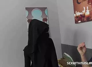 hot wife in niqab needs hard cock