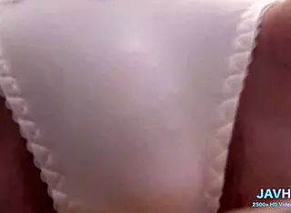 why is this japanese pussy so wet and squirting? vol 76