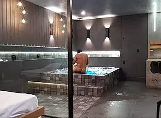 Wild sex in bathtub, brunette couldn't handle big black cock