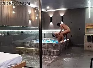Wild sex in bathtub, brunette couldn't handle big black cock