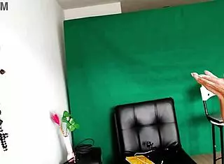 erotic yoga with agarabas and olpr