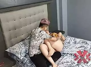 Wow, Natt Gives Amazing Blowjobs With Wet Squirting! Toys Involved