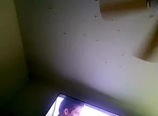 i'm a cougar army lady with big tits