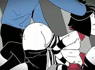 这个卡通妹子在场景里被操什么