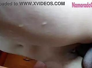 Novinha Gostosa Spreads In Motel