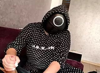 i jerked off a member's dick and he came on my tits