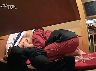 Drunken bar offers lewd creampie full course hospitality to asian beauties with big tits 😋