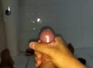 Slow motion video of hand movements