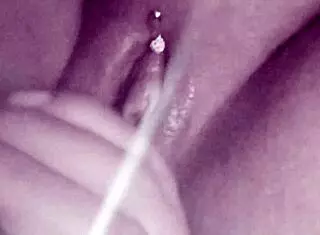 Fan cums in Latina Paty Angel’s big pussy without condom in trailer