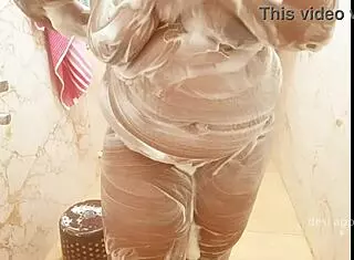 Bengali wife taking bath 😊