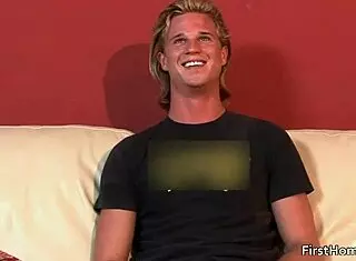 cute blonde gay dude gets naked for sucking and fucking