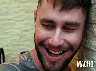 Caught Betrayal In Kitchen, Gives Payback With Deepthroat