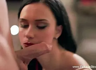 Brunette amateur gives erotic blowjob and swallows cum 😋