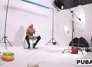 Blonde Babe Masturbates