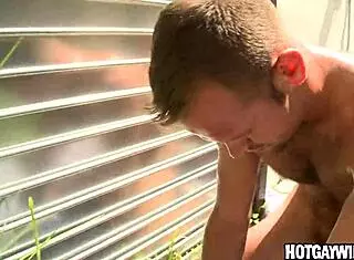 i love fucking that hunk in the alley